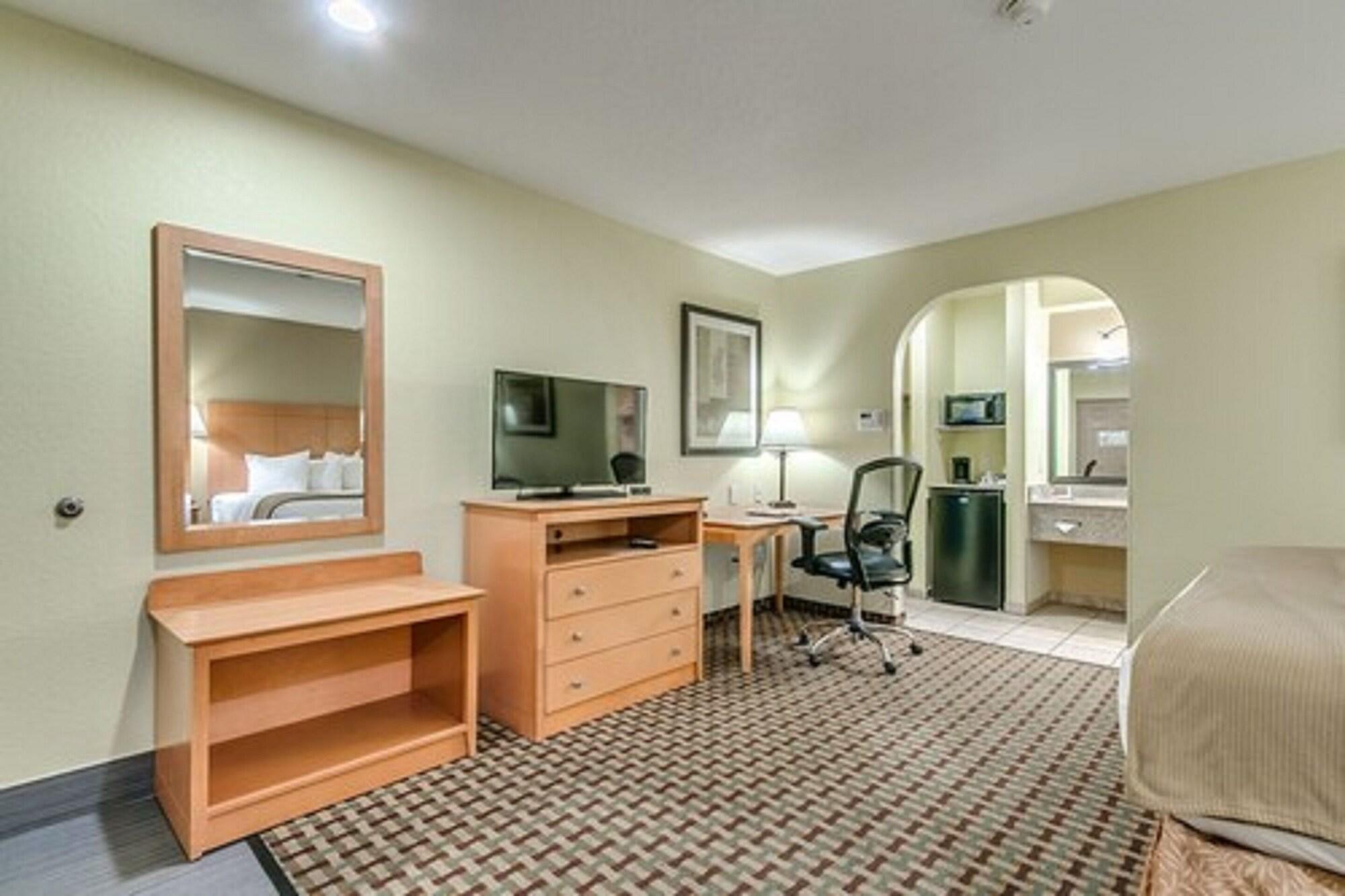 Days Inn By Wyndham Lubbock South Exteriör bild